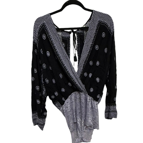 Free People Intimately On Board Boho Lace Body Suit Black Purple Size Large - Picture 3 of 11